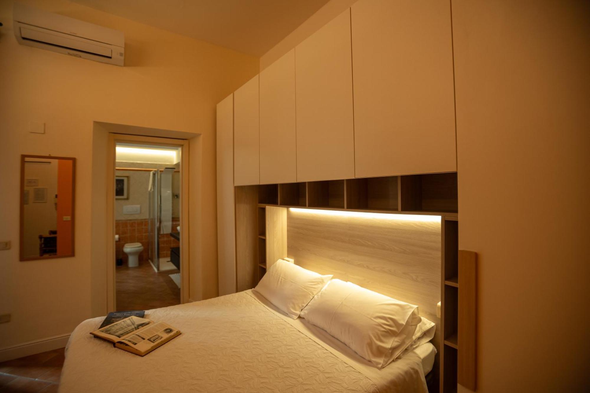 פירנצה Indipendent Studio Apartment With Terrace - Parking מראה חיצוני תמונה