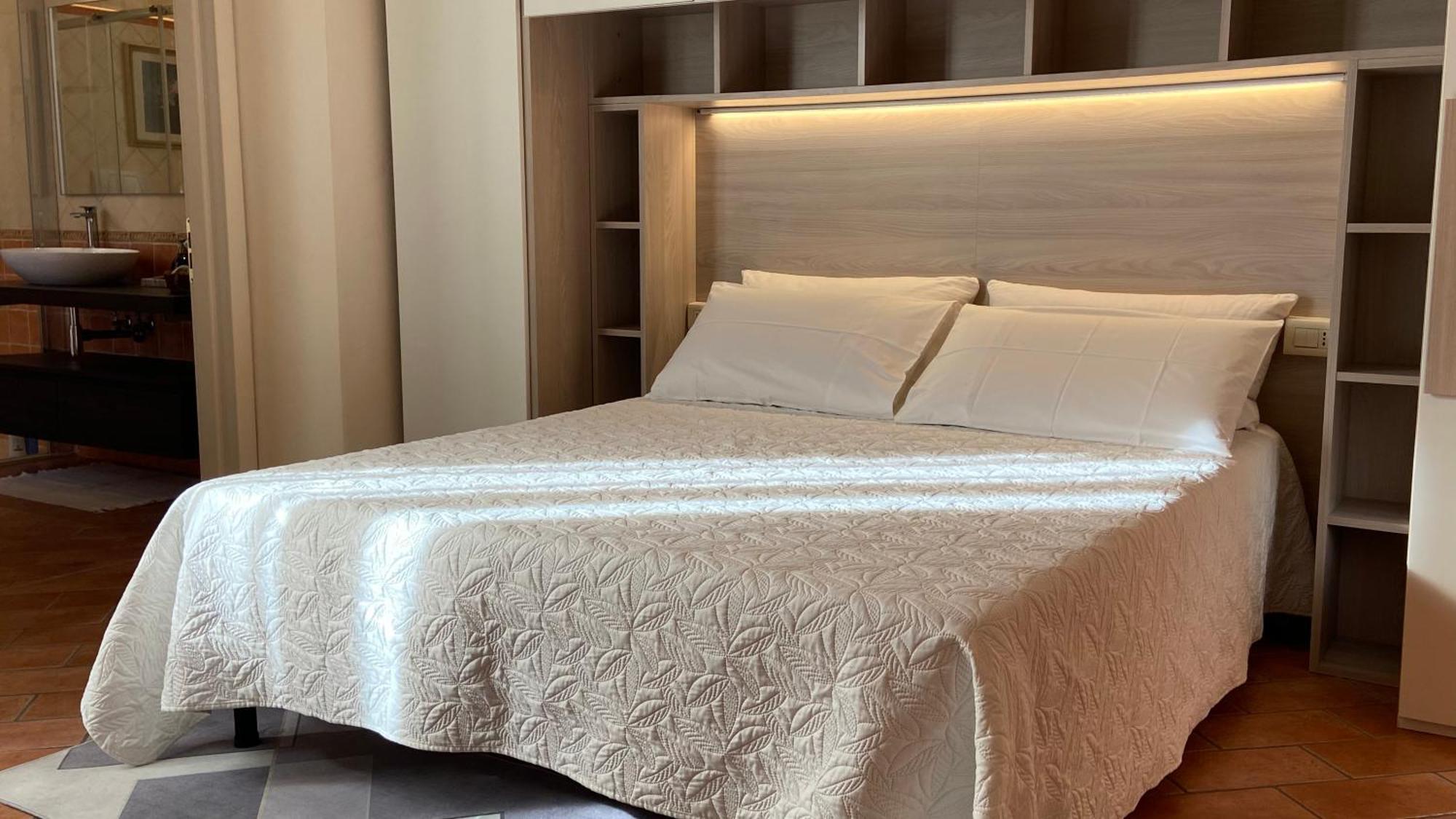 פירנצה Indipendent Studio Apartment With Terrace - Parking מראה חיצוני תמונה